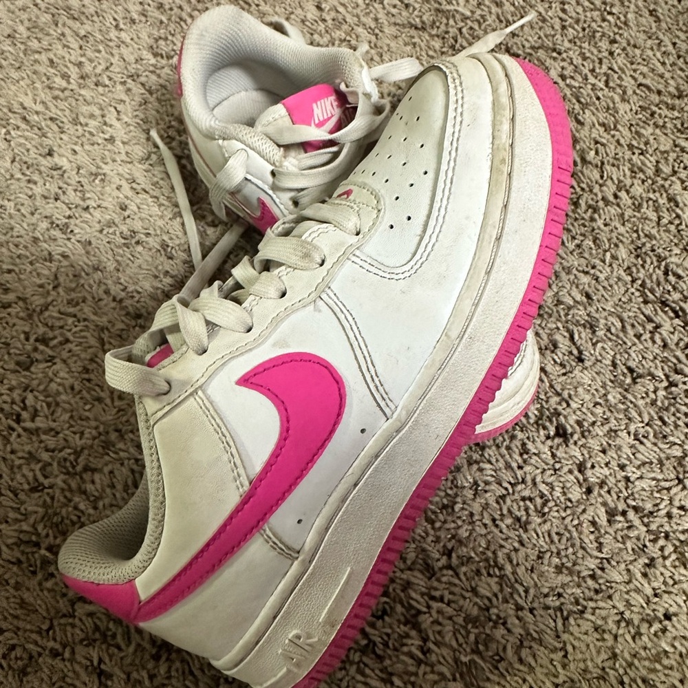 Nike Kids White and Pink Sneakers